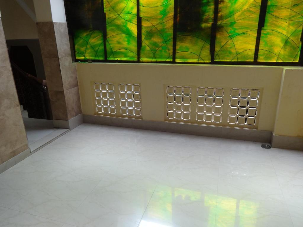 Hotel Pearl Plaza New Delhi Ngoại thất bức ảnh